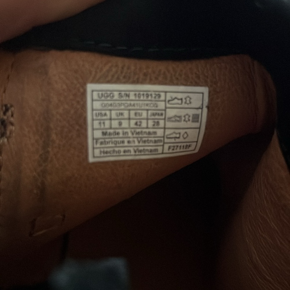 UGG Black Ankle Boots - Picture 8 of 8